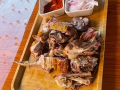 -乡村馕坑肉·烧烤·新疆菜·本地人更爱吃(阿勒泰首店)