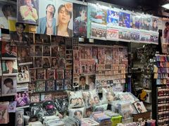 -line friends(明洞旗舰店)