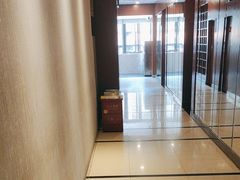 -老地方酒楼(红旗路店)