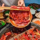 🪭重庆人民的松弛感，居民楼下的地道老火锅🔥