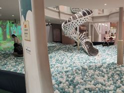 -奈尔宝家庭中心·亲子餐厅(鄞州万达店)