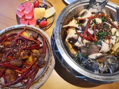 -隔壁老王·家常云南菜(花巷店)