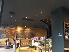 面包甜点陈列柜-星巴克(杭州桐庐利时广场店)