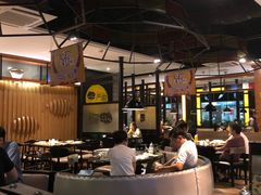 大堂-严厨老坛酸菜鱼(吴江万宝店)