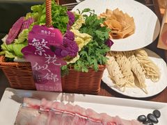 -石鼎香·非遗淮扬火锅(江都龙川桥店)