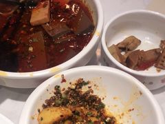-渝是乎酸菜鱼·川渝小炒(新世界百货望京店)