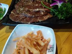 -唯成•韩国炭火烤肉 유성고기