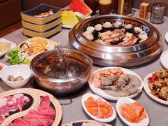 -黑金·寻焰自助百汇·烤肉·火锅(中街店)
