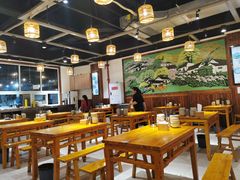 -饭饱香土碗菜(新科店)