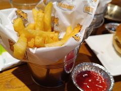 -HUZI虎滋精酿餐吧(京西大悦城店)