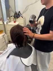 -蓝调造型·烫发·染发