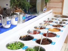 自助调料区-百品聚旋转火锅(号外店)