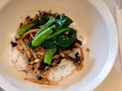 -漆黑觉米粉(三里屯店)