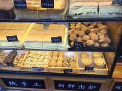 -牛诗诗现烤纯手工蛋糕(SM广场店)
