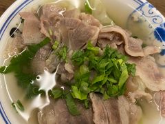 -肖四女乐山跷脚牛肉(世博源店)
