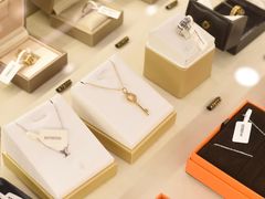 -109度二手奢侈品手表包包珠宝回收(新天地店)