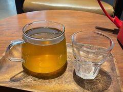 白桃乌龙茶-野鸽子咖啡(航空路店)