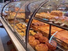 -巴黎贝甜(大宁国际商业广场店)