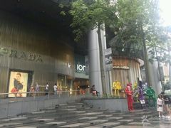 -爱雍·乌节