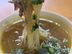 牛肉粉丝汤-哑巴生煎(姑苏区苏安新村店)