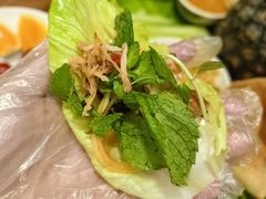 -沐毫傣泐云南菜孔雀宴•手抓饭傣味烧烤(曼听公园店)