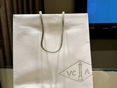 -梵克雅宝(国贸商城店)