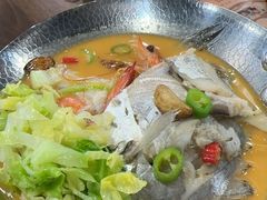 杂鱼锅仔饭-何太太馄饨面铺(大浒东苑店)
