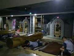 -绿岛汤泉韩式休闲会所