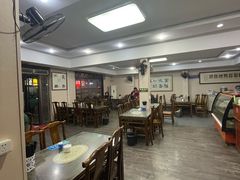 -一间楼牛羊肉泡馍馆(东一路店)