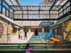 -百里峡七彩艺术小镇