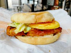 厚蛋烧鸡排麦芬-汉堡王(北京通州领展店)