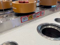 -龍歌自助小火锅(芝罘万达店)