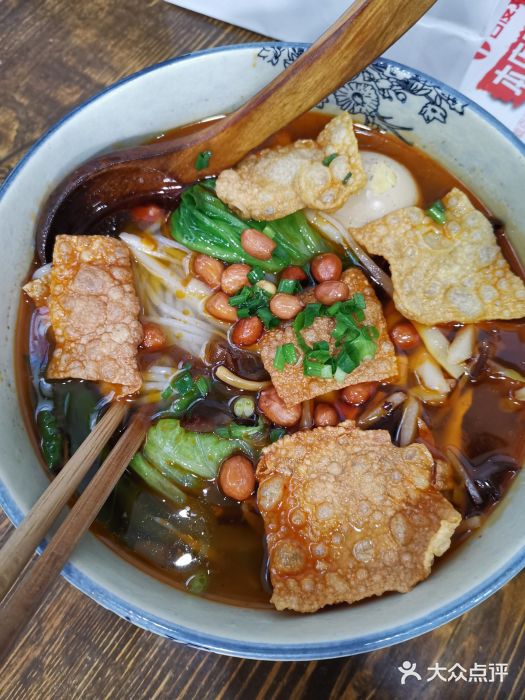 陈记柳州螺蛳粉(大坪店)鸡蛋螺蛳粉图片