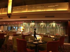 椰香自助餐厅-华强广场酒店-椰香高空自助餐厅
