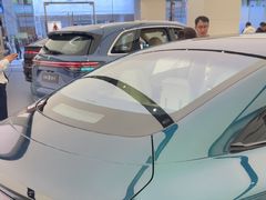 -华为智能生活馆(上海金桥国际商业广场)