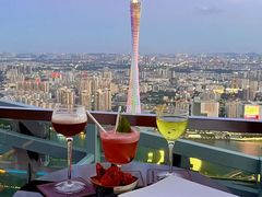 -广州柏悦酒店·悦吧·顶楼露天酒吧