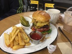 -HELLO 27 意面·沙拉·帕尼尼