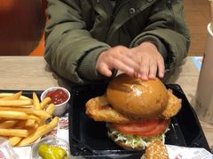 -The Habit Burger Grill 哈比特汉堡(爱琴海店)