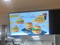 -麦当劳(松江店)