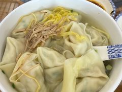 -笑来喜馄饨小笼工坊店(湖滨街店)
