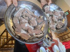 -老石黑山羊毛驴肉火锅(金凯广场店)