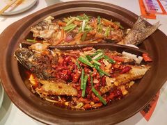 -鸣记脆皮烤鱼·海鲜烤鱼(亿合城店)