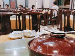 大堂-正宗鸡饭粤香酒家(朱村店)