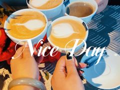 -穹六人间 people 6(岳阳路店)