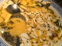 -洪帮主酸菜鲈鱼(连江万家店)