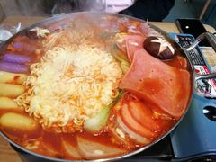 部队锅-李先生的首尔小馆(松江启源广场店)