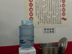 -瑞霖·隆江猪脚饭