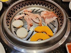 -木槿花韩式炭烤·熟成肉工坊(孙文东路店)