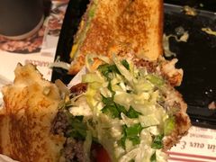 圣塔芭芭拉经典牛肉特堡-The Habit Burger Grill 哈比特汉堡(复兴soho店)