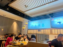 -蜜桃餐厅·伴山(绿宝广场店)